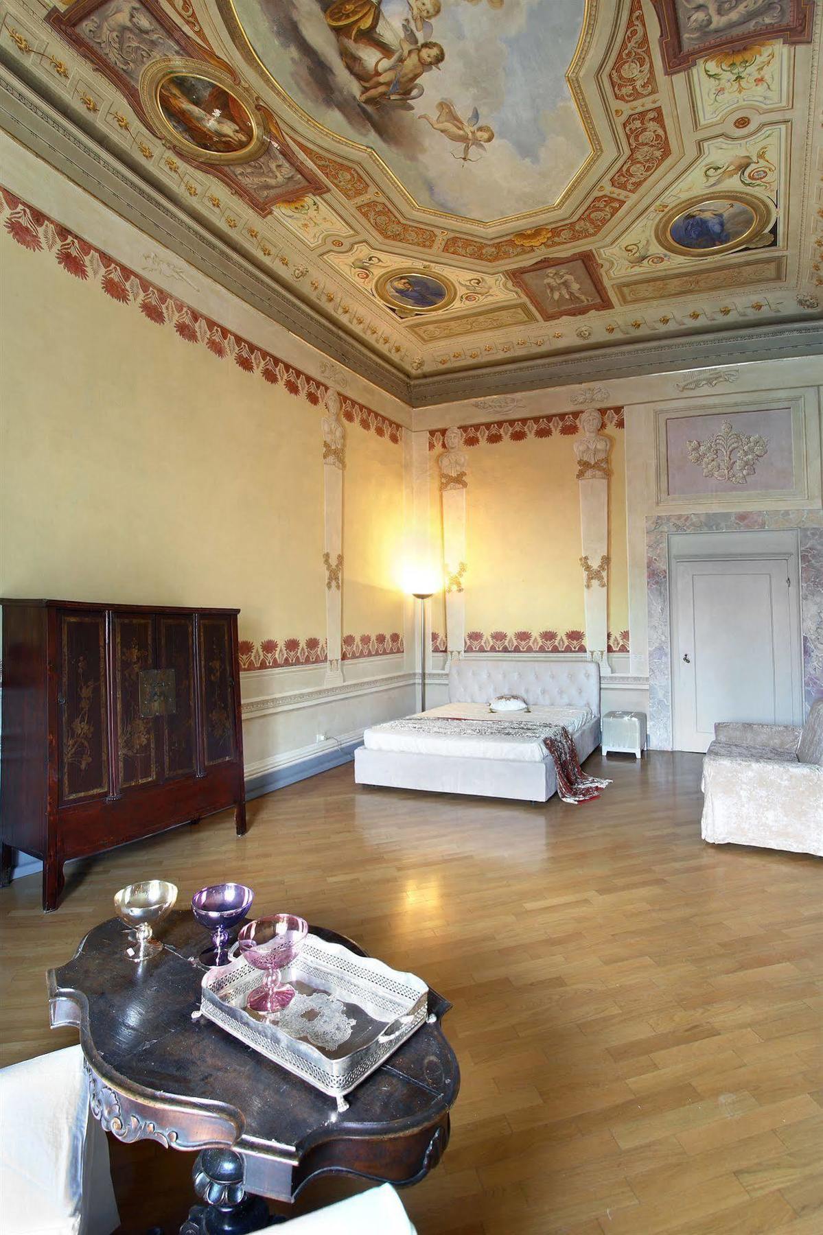 Palazzo Tolomei - Residenza D'Epoca Florence Exterior photo